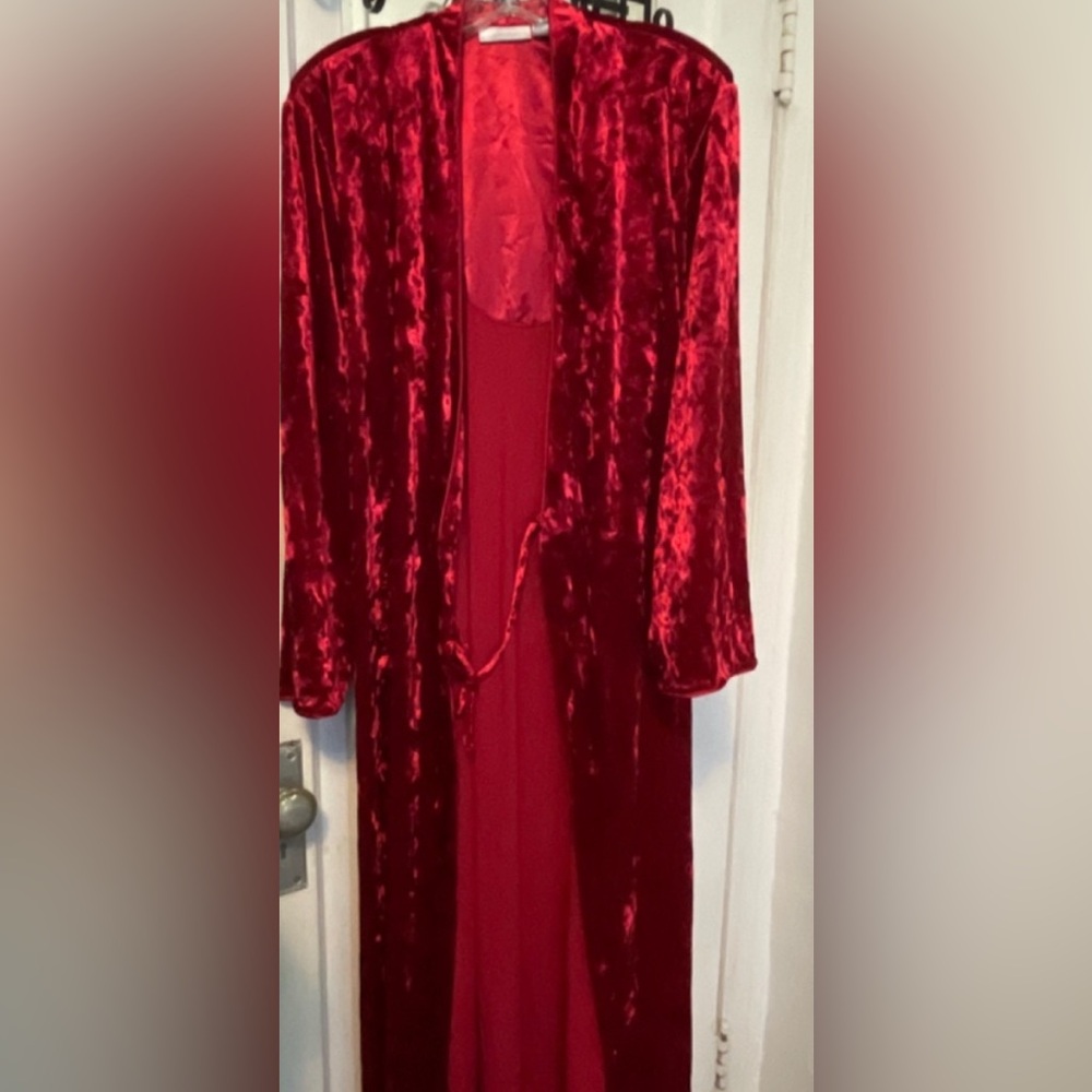 Valentine sale! Womens Red Velvet Full Length Robe - Size Medium